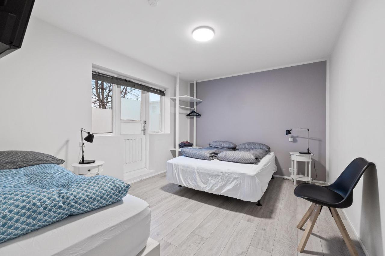Acco Guesthouse Акурейрі Екстер'єр фото