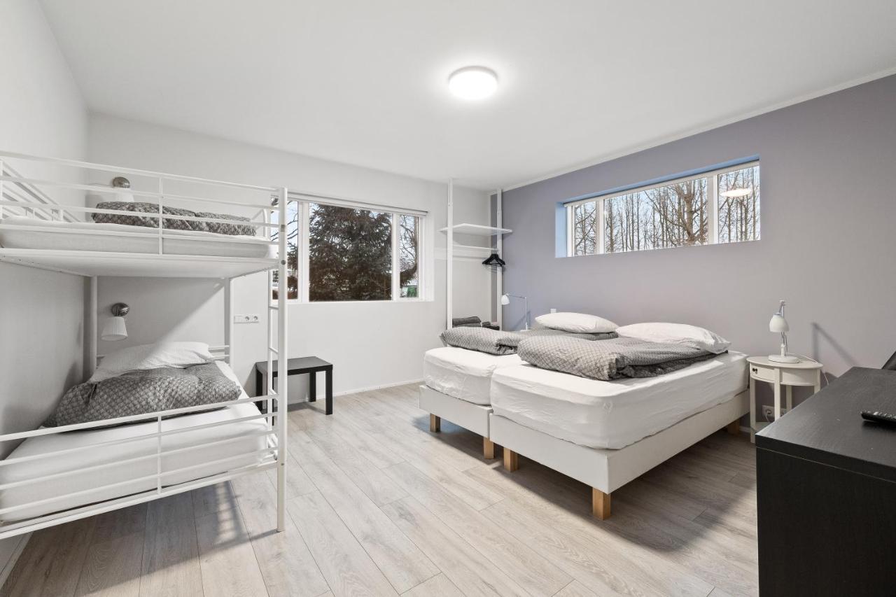 Acco Guesthouse Акурейрі Екстер'єр фото