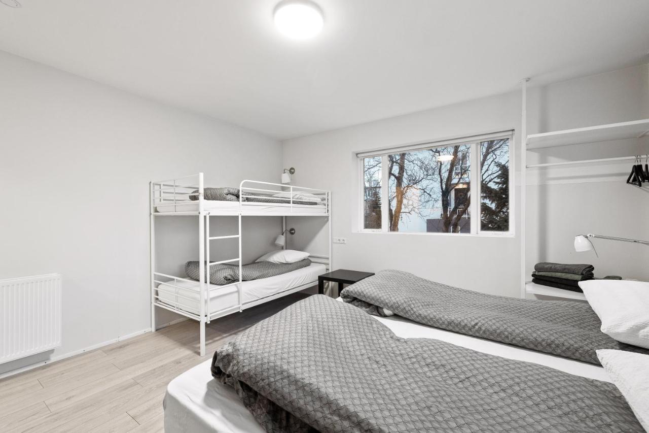 Acco Guesthouse Акурейрі Екстер'єр фото