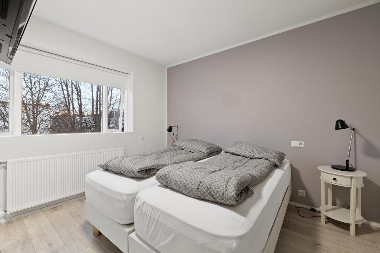 Acco Guesthouse Акурейрі Екстер'єр фото